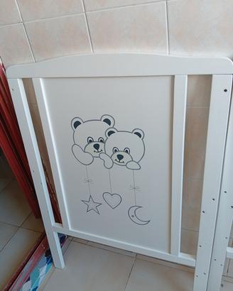 culla per bambino con materasso è gioco 