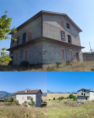 Ampia soluzione indipendente con terreno di 4000mq