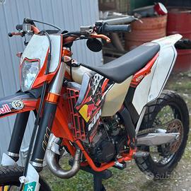 KTM EXC 125 SIX DAYS 2011