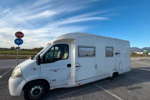 Roller Team Granduca Garage P motor. Renault