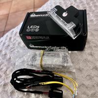 Luci led sotto porta nuove