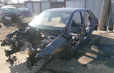 Audi q8 scocca per taglio lamiera