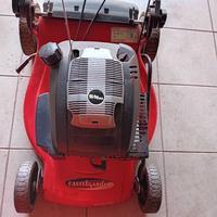 Tagliaerba con trazione