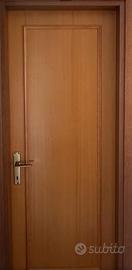 Porte per interni complete di cornici