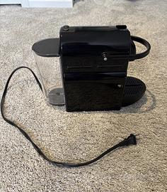 Macchinetta NESPRESSO INISSIA NERA