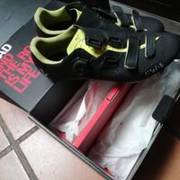 scarpe fi'zi:k