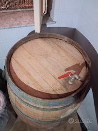 Botte  in legno per vino N 1 Rovere/  N 1Castagno 