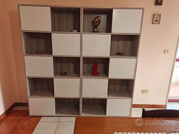 Mobile Soggiorno con tavolo e cucina