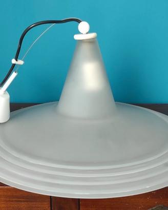 Lampadario a Sospensione in Vetro Satinato.