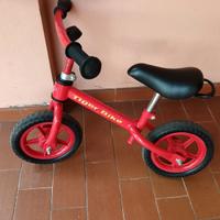 bicicletta senza pedali 