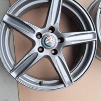 Cerchi  Alfa Romeo  5 foro da 17