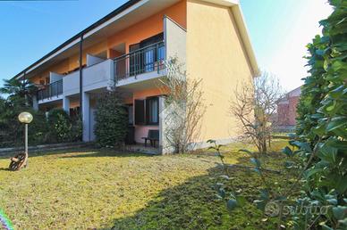 VILLA A SCHIERA A SETTIMO TORINESE