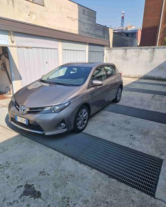 Toyota Auris 1.8 Hybrid Active 5p