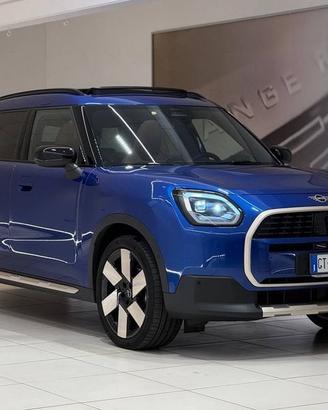 MINI Countryman Mini 2.0 48V D Favoured auto