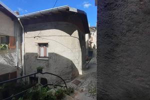 Casa indipendente di 105 m² con 3 locali a Veleso
