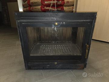 Inserto Caminetto a Legna ventilato doppia ventola