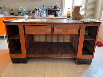 bancone vintage da selleria in legno