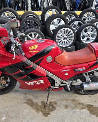 Honda VF 750 - 1988