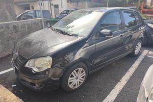 volkswagen polo 1.4 TDI 2007 245mila Km