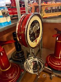 Bilance Berkel restaurate da tavolo e parete