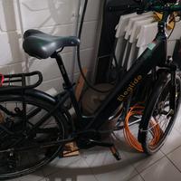 Eleglide Bicicletta Elettrica 