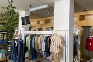 NEGOZIO A GRASSOBBIO