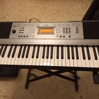 Tastiera Yamaha 61 tasti+ supporto + custodia