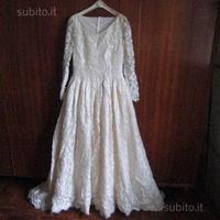 Abito da sposa in pizzo