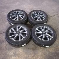 A223 - Pneumatici 195/55R16 + cerchi Yaris