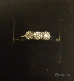 Anello trilogy 18kt