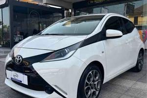 Toyota Aygo 1.0 VVT-i 69 CV 5 porte x-play TSS MMT