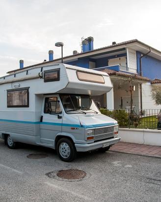 Camper mansardato Dethleffs 2.5TD