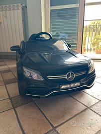 Macchina Mercedes per bambini