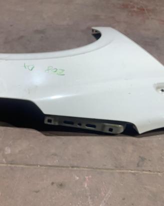 PARAFANGO ANTERIORE DESTRO PEUGEOT 208 Serie 96729
