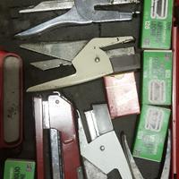 Kit Pinzatrici Spillatrici diverso tipo Valigetta