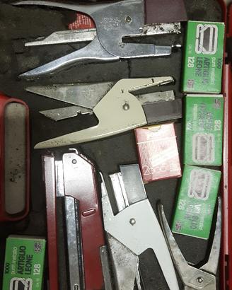 Kit Pinzatrici Spillatrici diverso tipo Valigetta