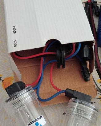 Lampade HB3 allo xenon della Xenovision