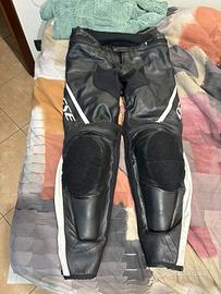 Pantaloni moto pelle Dainese con protezione - 52
