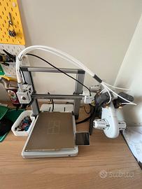 Stampante 3D Bambu Lab A1 Combo 154 ore di stampa