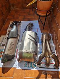 Pezzi AKRAPOVIC Tracer 9 omologato LEGGERE DESCR. 