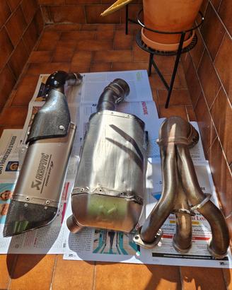 Pezzi AKRAPOVIC Tracer 9 omologato LEGGERE DESCR. 