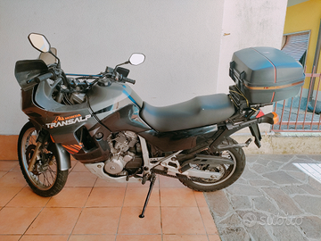 Honda transalp
