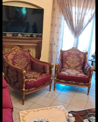 Poltrone classiche.