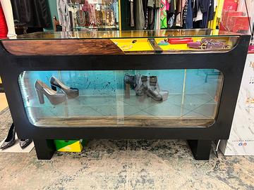 Bancone vintage negozio