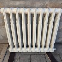 Radiatore / Termosifone compatto in ghisa