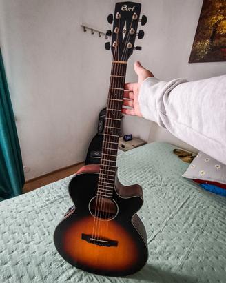 chitarra acustica amplificata 