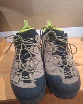 scarpe tecniche Montura goretex 
