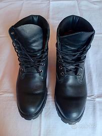 Timberland Stivali in pelle nera numero 41,5