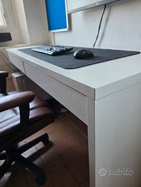 scrivania MICKE ikea bianca