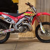 Honda CR 250R 2006 – Condizioni da Vetrina